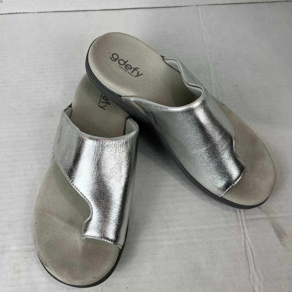 Women's Gdefy Gravity Silver Thong comfort Sandals US 9